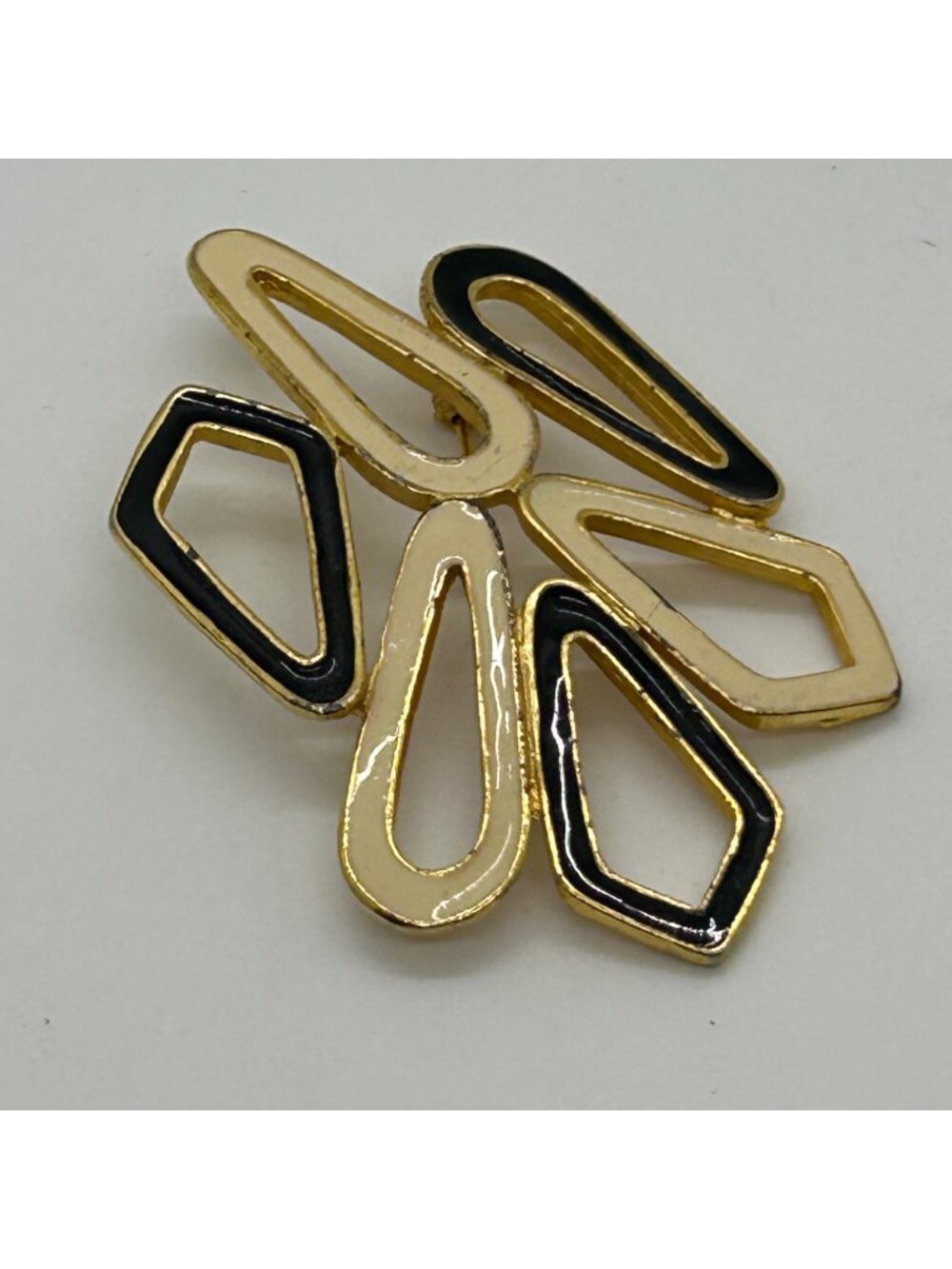 Vintage 1980s Modernist Black Enamel Gold Tone Geometric Abstract Flower Brooch